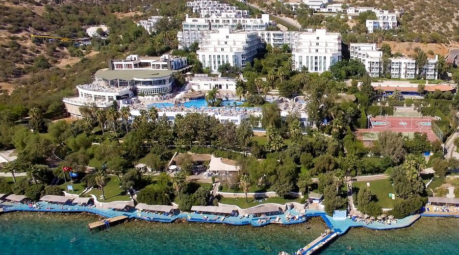 Bodrum Holiday Resort & Spa