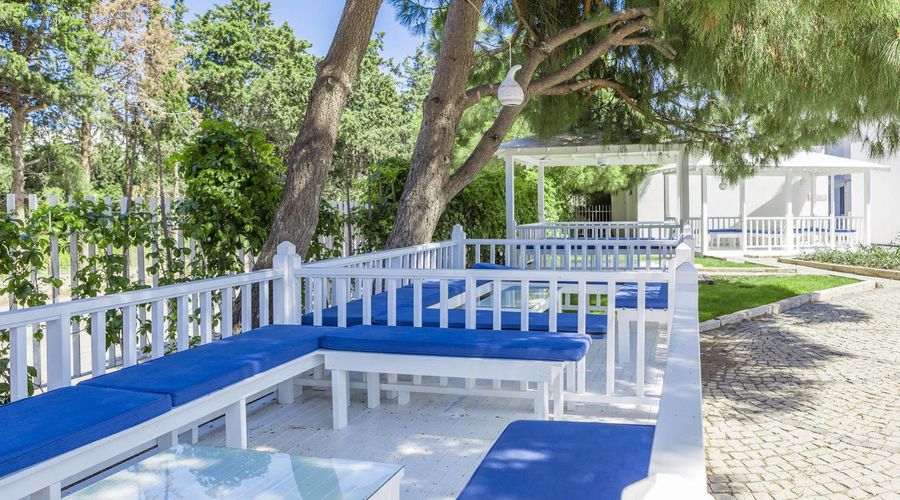 Armonia Holiday Village & Spa