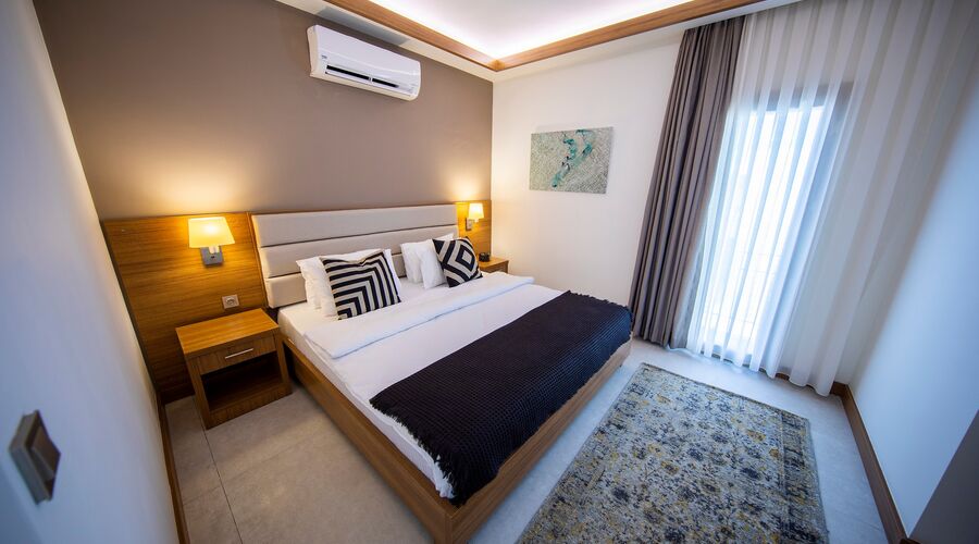 Moyo Beach Hotel