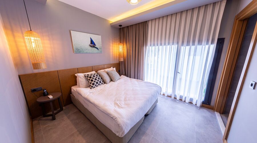 Moyo Beach Hotel