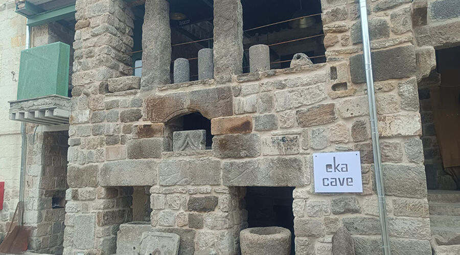 Eka Cave Maison