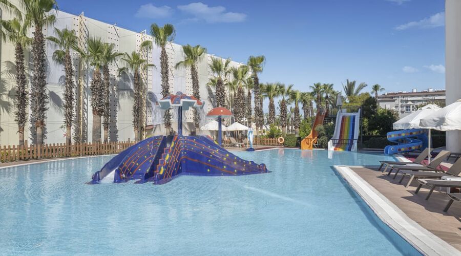 Selge Beach Resort & Spa