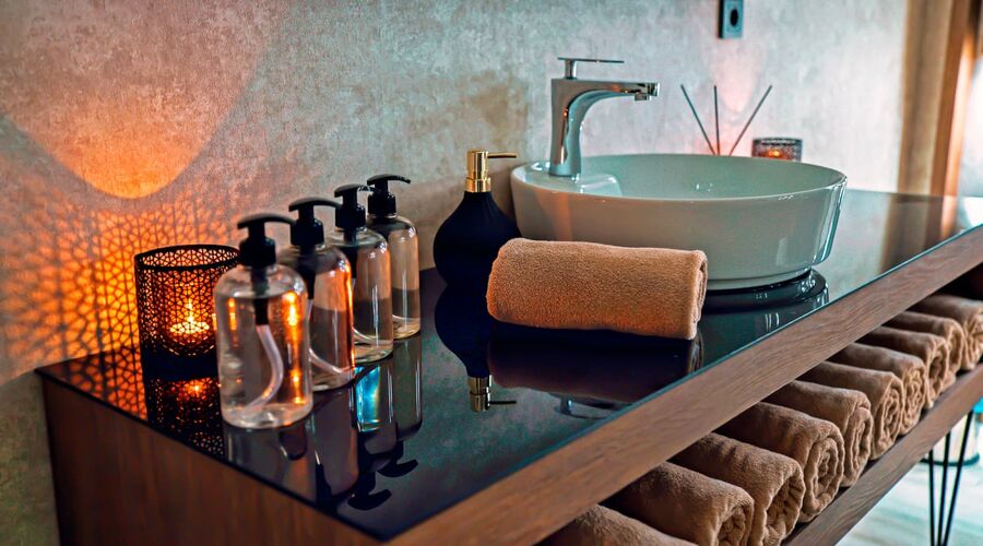 Cabir Deluxe Hotel