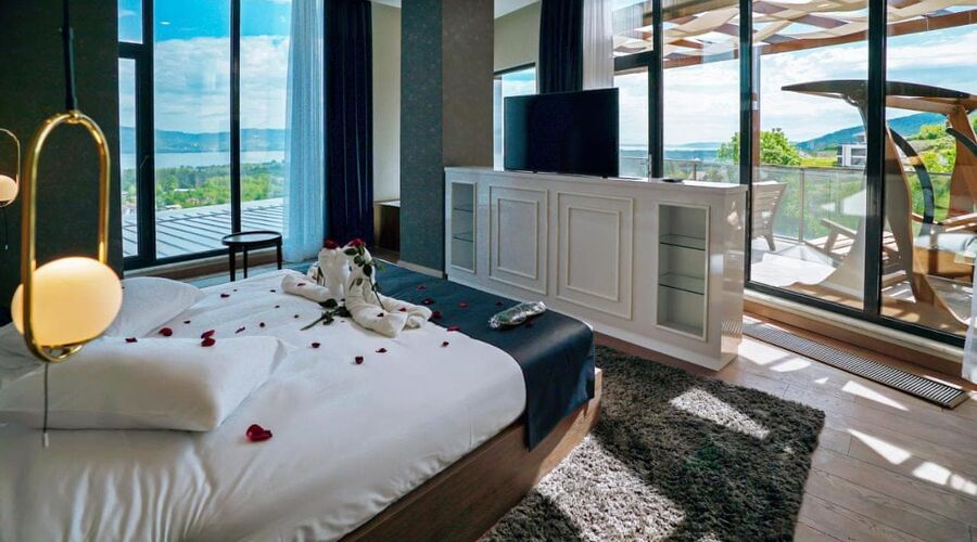 Cabir Deluxe Hotel