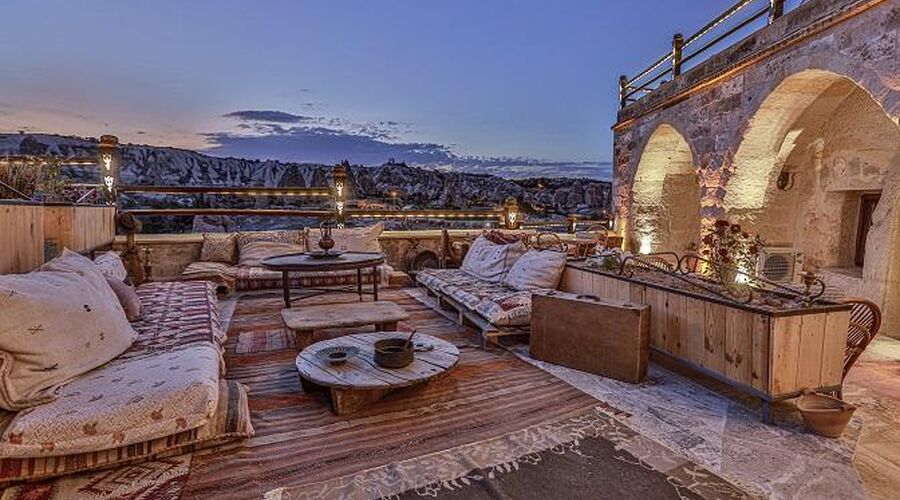 Şah Saray Cave Suites
