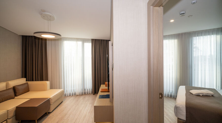 Rayelin Hotel
