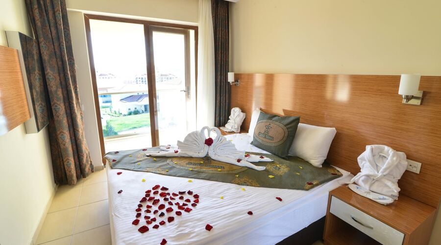 Grand Özgül Termal Hotel