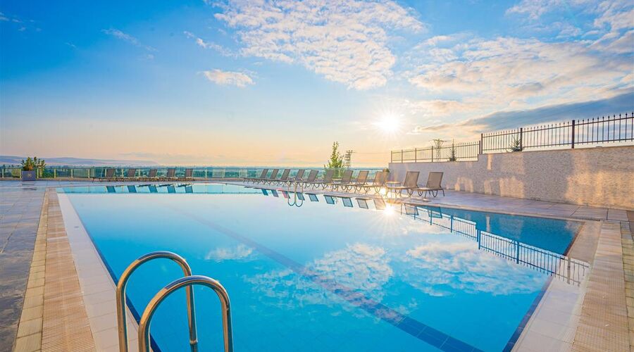 Alusso Thermal Hotel SPA & Convention Center