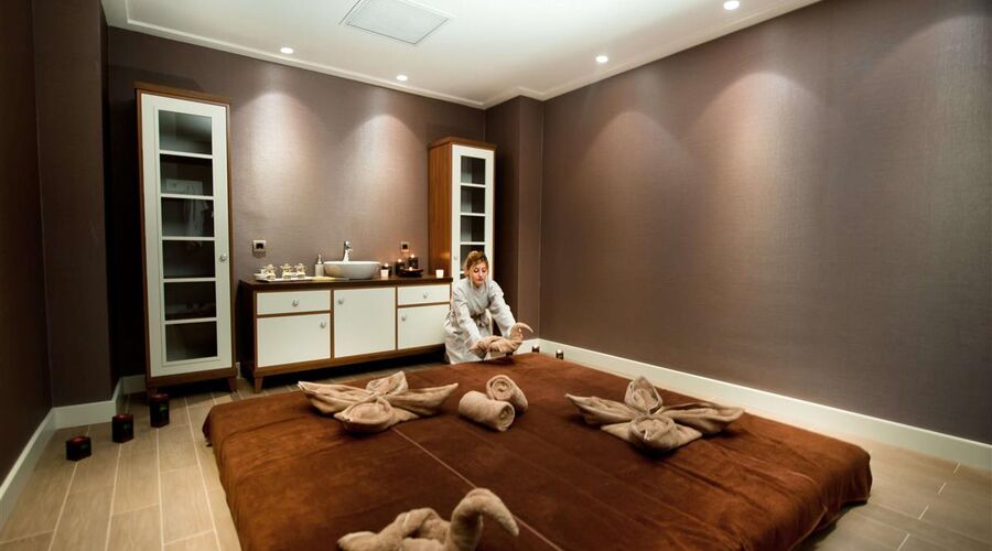 Alusso Thermal Hotel SPA & Convention Center