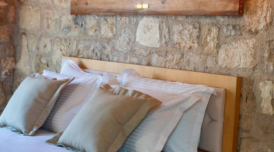 Derviş Bey Konağı