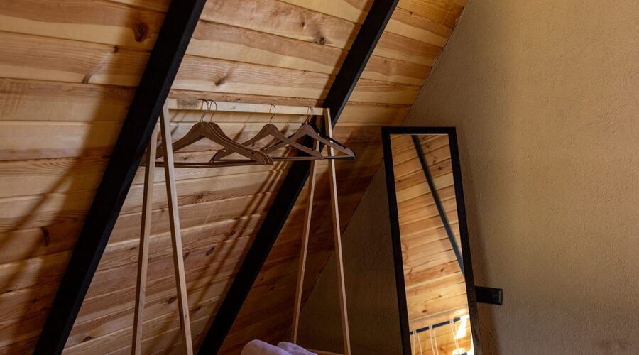 TolSoo Wooden House 2