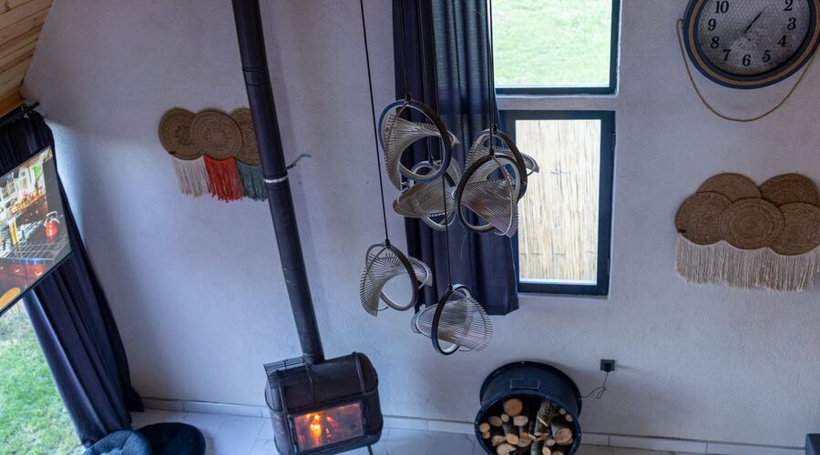 TolSoo Wooden House 2