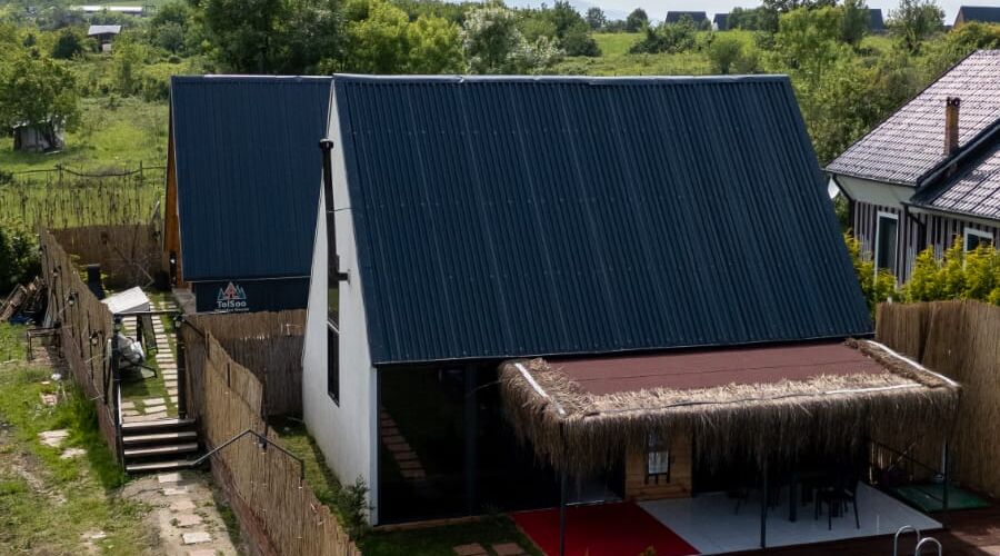 TolSoo Wooden House 2