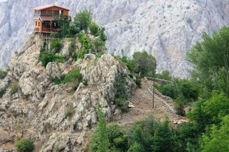 Uçaklı Vandan Gapa Yolculuk Turu 5 Gece